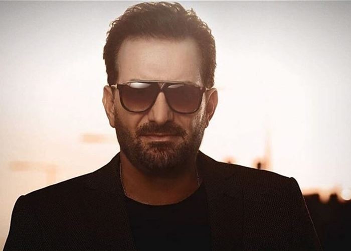بالفيديو.. تمزيق صور محمد إسكندر في سوريا