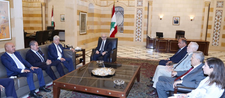الرئيس سلام يبحث مع وفد فلسطيني تعزيز العلاقات الثنائية والتنسيق المشترك