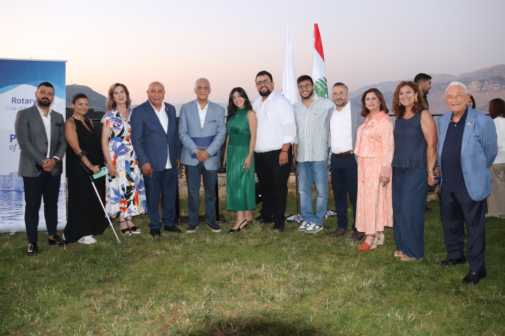 روتاري صيدا يكرّم د.حازم بديع بمنحه وسام "بول هاريس" تقديراً لمسيرته المهنية والإنمائية وعلاقته المميزة مع النادي