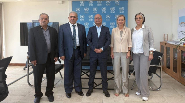 د. أبو هولي والسفير الاسعد يبحثان مع مديرة عمليات "الأونروا" في لبنان الأزمة المالية وأوضاع اللاجئين