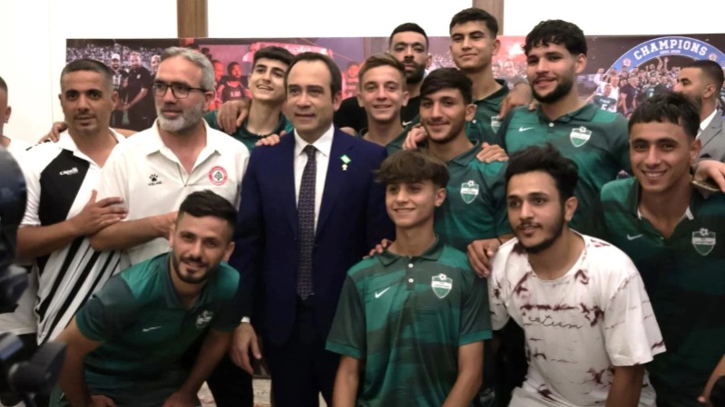 الأنصار يحتفل بلقبه الـ16 للدوري اللبناني بحضور رياضي ورسمي حاشد نبيل بدر: إنجاز جديد يضاف إلى تاريخ النادي العريق