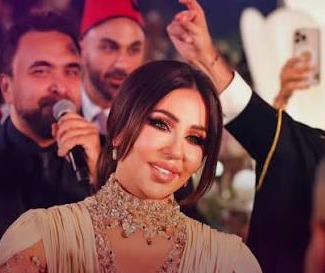 بأجواء فاخرة.. الإعلامية رابعة الزيات تحتفل بزفاف ابنها في البترون