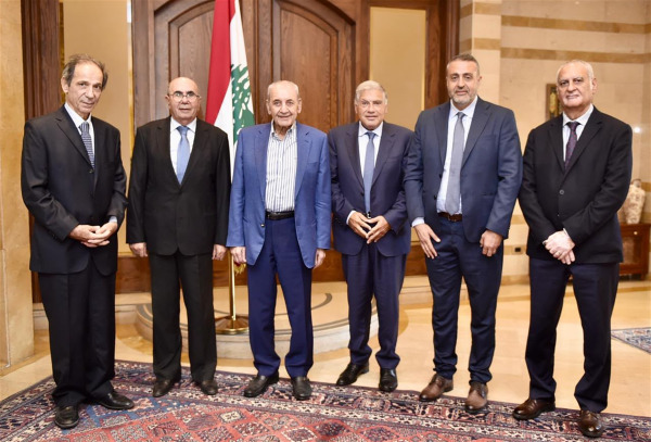 الرئيس بري يستقبل مدير عام "الريجي" ويبحث مع وزير الصحة آخر المستجدات