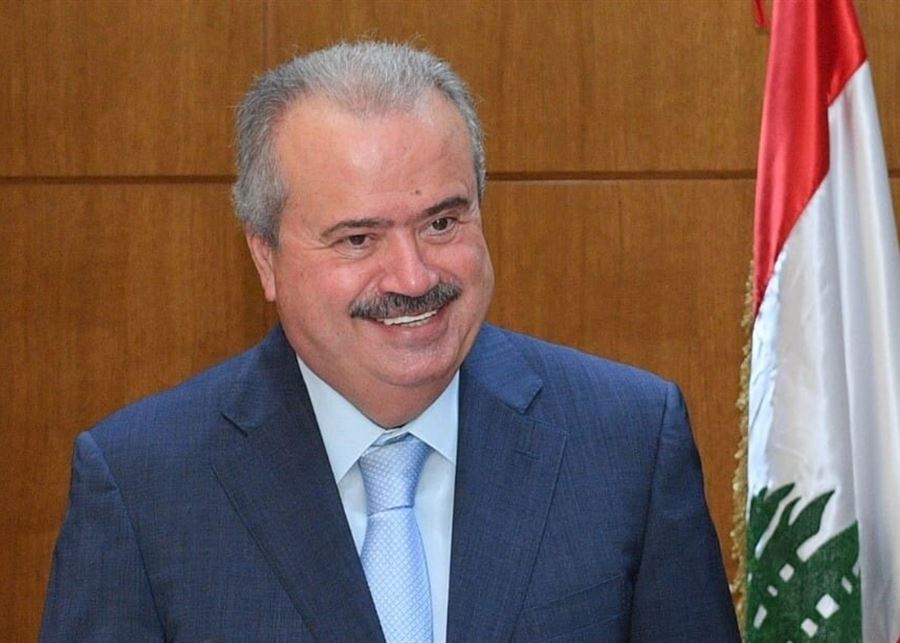 وعكة صحية تُدخل وزير المالية ياسين جابر إلى المستشفى