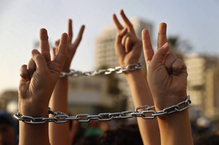 من هم الأسرى الأربعة الذين سيفرج عنهم الاحتلال الإسرائيلي مساء اليوم؟