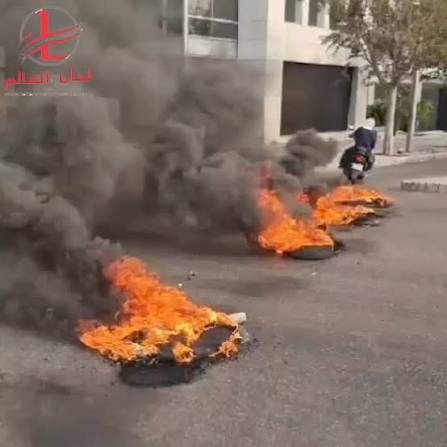 العسكريون المتقاعدون يصعّدون: إقفال طرق بيروت ومنع جلسة الحكومة حتى تحقيق المطالب