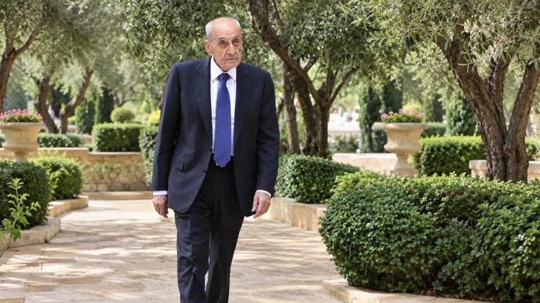 3 أيام في "الجنوب" .. "كواليس زيارة" الرئيس بري إلى المصيلح!