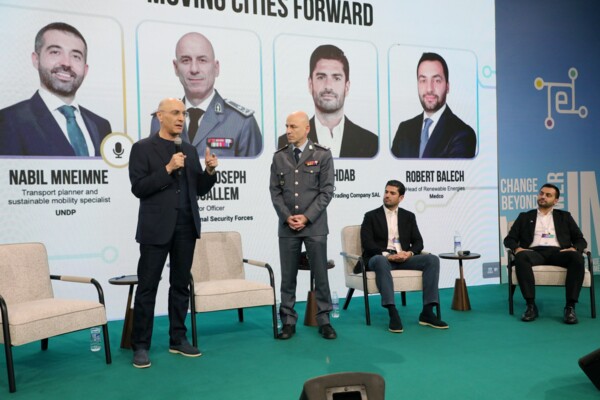 الحجار زار معرض "EXPERIA EXPO" واطلع على أبرز تقنيات العمل الأمني