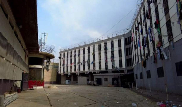 بعد 30 يومًا... سجناء لبنان ينهون إضرابهم المفتوح عن الطعام والدواء