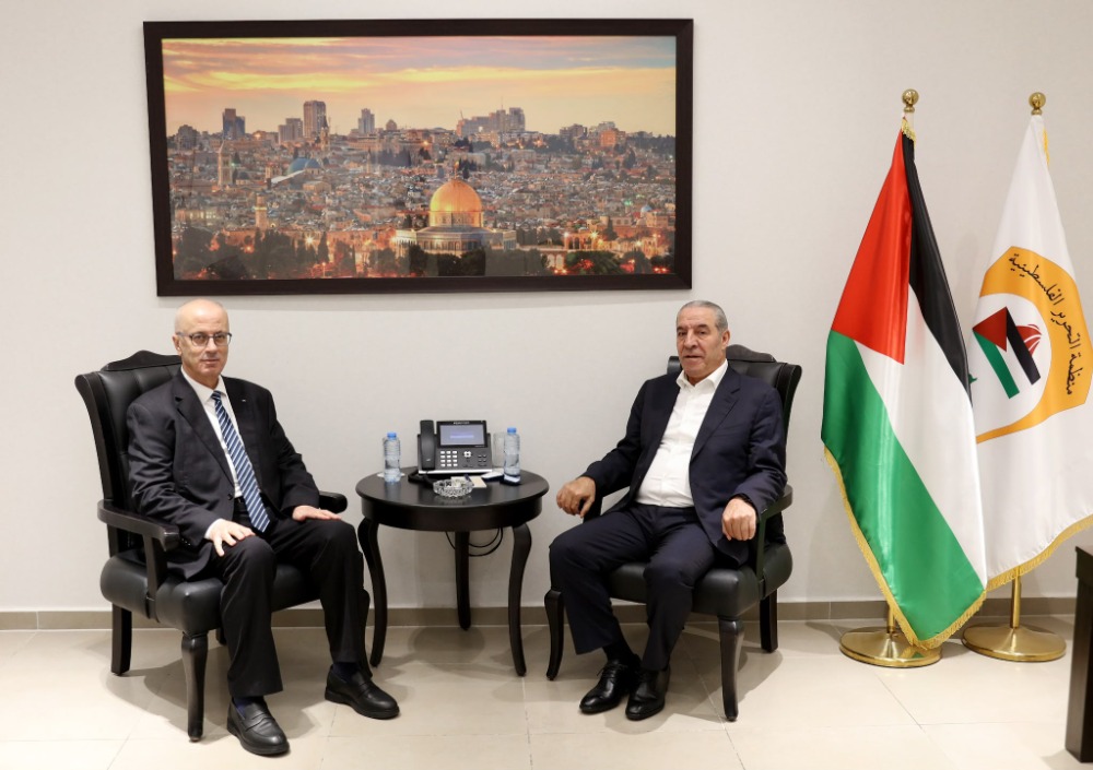 الشيخ يبحث مع رئيس لجنة الانتخابات الاستعدادات لإجراء الانتخابات الرئاسية والتشريعية