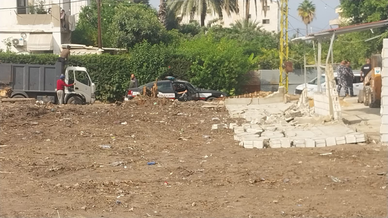 بلدية صيدا تواصل إجراءاتها في إزالة مخالفات البناء في أحياء مختلفة من المدينة