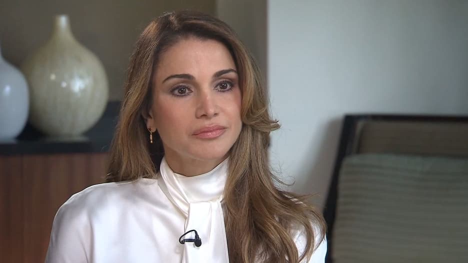الملكة رانيا تنعى ضحايا هجوم الكنيسة: قلوبنا مع أهلنا في الكرك