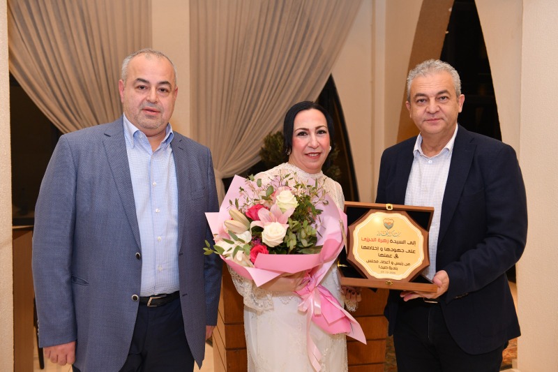 بلدية صيدا تكرم رئيسة المصلحة الإدارية والمالية زهرة الدرزي تقديراً لعطائها ومسيرتها المهنية