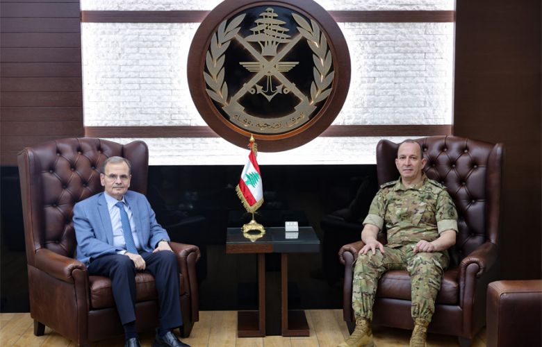 قائد الجيش العماد هيكل يستقبل النائب البزري