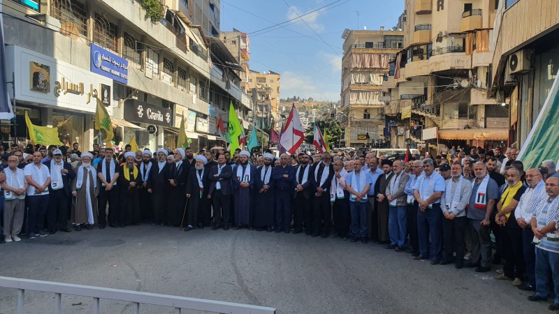 بالصور: أحياء على طريق القدس.. تكريم شهداء "الحزب" ورفضاً للمجازر في غزة...