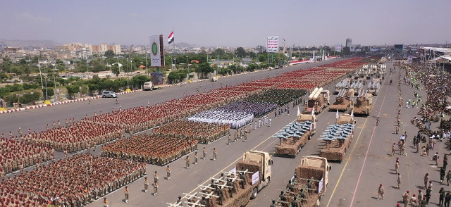 بعد عملية احتجاز السفينة الإسرائيلية ... بيان هام للقوات المسلحة اليمنية!