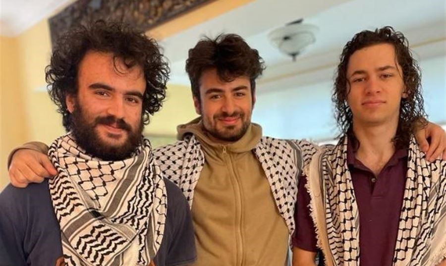 بسبب "الكوفية" ... إصابة 3 طلبة فلسطينيين بإطلاق نار في أميركا!