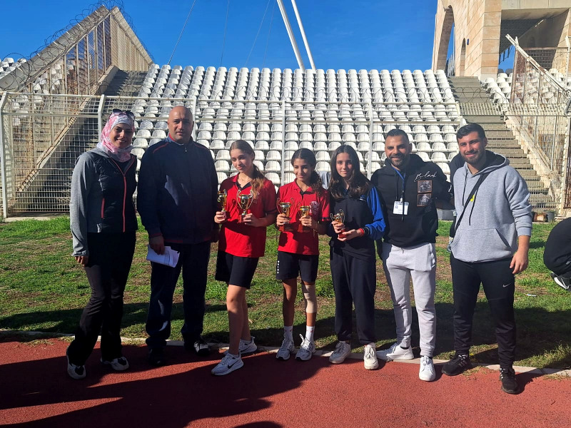ضمن أنشطة "اليوم العالمي للتضامن مع الشعب الفلسطيني" ... تتويج المزيد من الفائزين في المهرجان الرياضي لـ"مدرسة الحاج بهاء الدين الحريري"