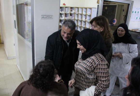 د. حامد أبو ظهر زار ووفد من جمعية "أعمالنا" "مستشفى دار السلام للمسنين"