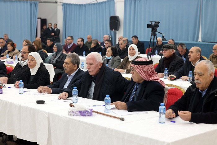 حركة "فتح" تعقد اجتماعا قياديا موسعا برئاسة الرئيس محمود عباس