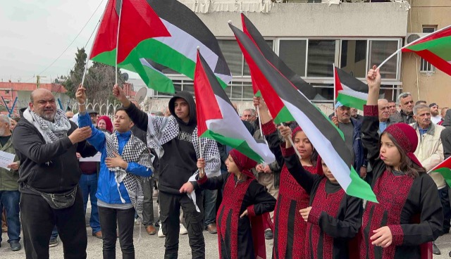 اعتصام أمام مكتب الأونروا في صيدا تحت شعار: "معاً لحماية ولاية الأونروا واستمرار تمويلها"