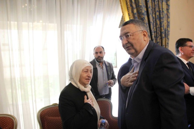 عائلة المرحوم مصطفى الحريري " أبو نادر" اختتمت تقبل التعازي في دارة مجدليون وتتقبلها الإثنين في بيت الوسط - بيروت