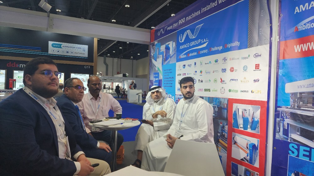 علي العبد الله في اختتام "معرض الورق والمناديل وان شو" في أبو ظبي:  صناعة الورق والمناديل العربية تنافس عالميا
