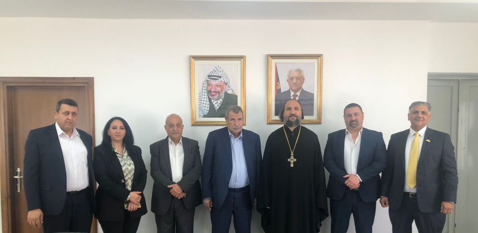 رئيس البعثة الروحية الروسية خلال لقاء "اللجنة الرئاسية العليا لشؤون الكنائس" يثمن دور الرئيس عباس في الحفاظ على الكنائس وأملاكها