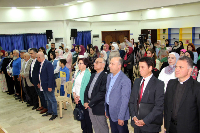 "ثانوية السفير - الغازية" افتتحت معرض الكتاب والألعاب الفكرية بتكريم ذكرى شاعر القصب والخيال "جوزف حرب.. سمفونية فصول"