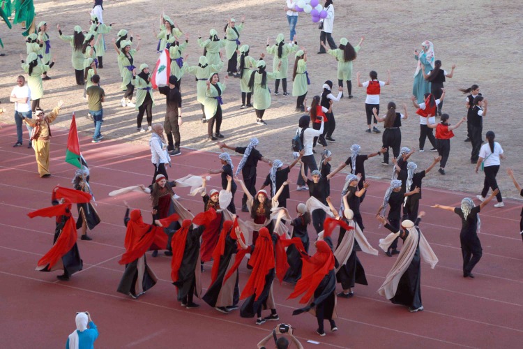 مهرجان الفلكلور الوطني في صيدا .. تجسيد للعزة والكرامة