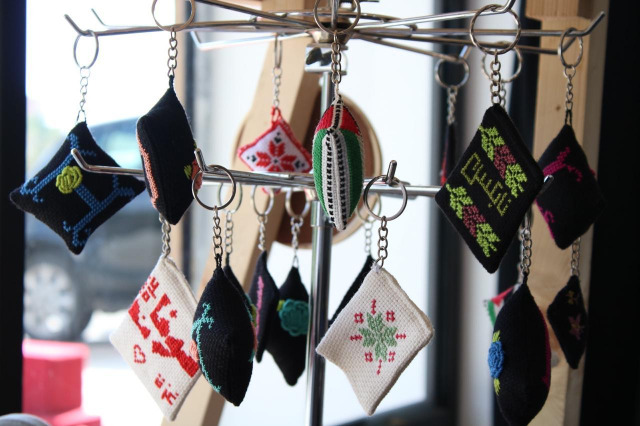 تدشين مشروع "artistine Palestinian designs" للتراثيات