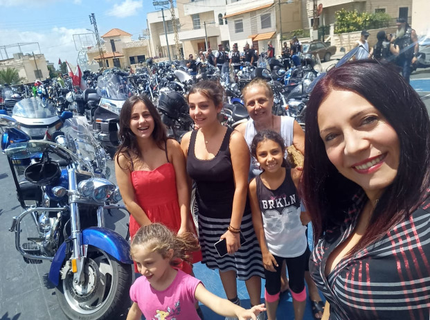 رغم كل شيء إرادة الحياة مستمرة جنوباً... "متحدو دراجي لبنان للدراجات السياحية الكلاسيكية" أطلقوا موسمهم الصيفي من مغدوشة
