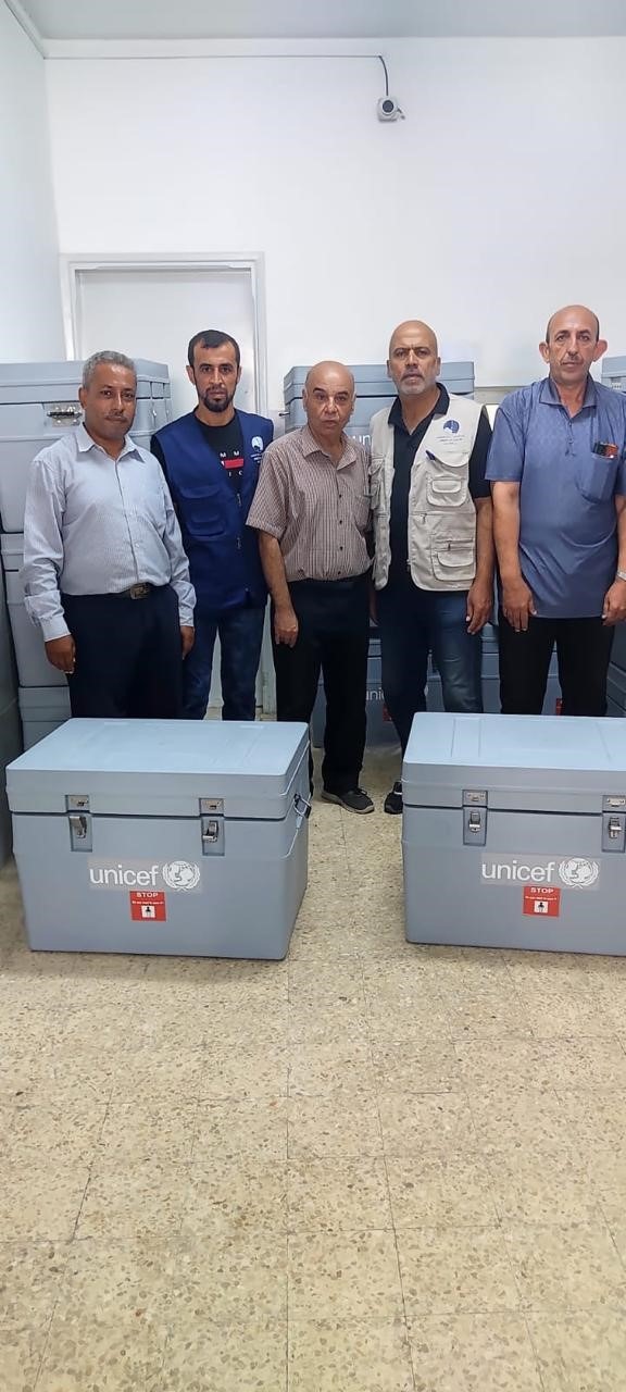 إنطلاق حملة تطعيم واسعة ضد شلل الأطفال في مخيم المغازي وسط إقبال كبير من الأهالي