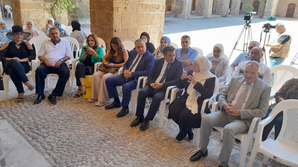 بهية الحريري ترعى تخريج متدربات في شك الخرز بـ"النول" في خان الإفرنج
