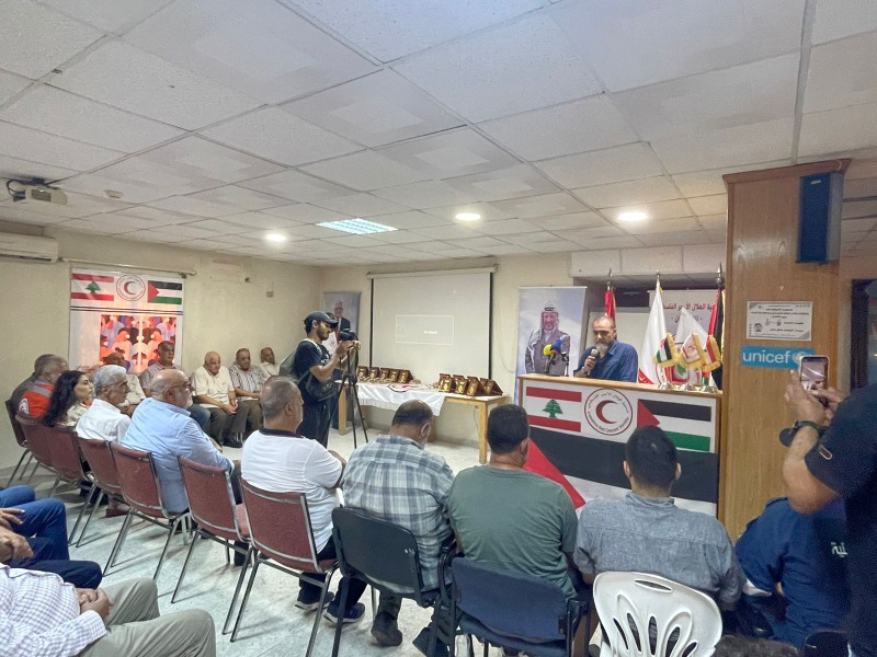 تكريم متطوعي "الهلال الوطني اللبناني" بدورات "وحدة الإسعاف والطوارئ" و"أفواج الإطفاء الفلسطينية" في صيدا
