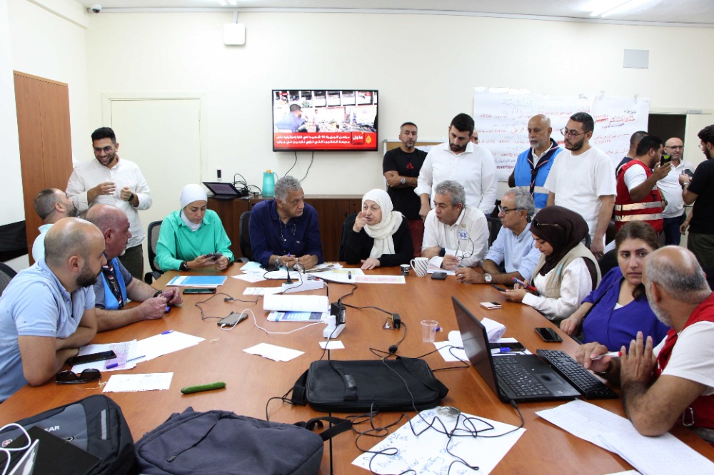 "بهية الحريري تتفقد غرفة عمليات إدارة الكوارث في صيدا: تأكيد على الواجب الوطني تجاه النازحين