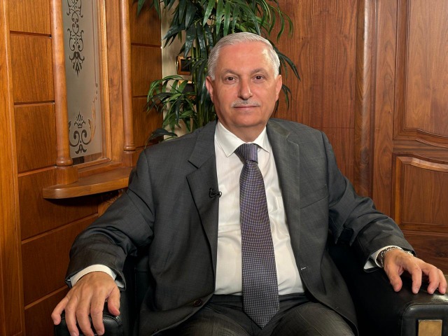 هيثم زعيتر يستضيف منير الربيع، حول "العدوان الإسرائيلي المُتواصل على فلسطين ولبنان"، 12:00 من ظهر (الثلاثاء) 19-11-2024 على تلفزيون فلسطين