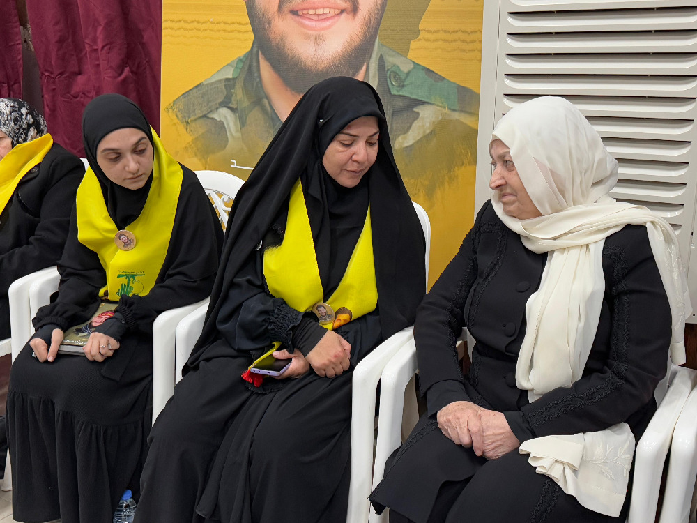 "الحزب" وعائلة الشهيد هادي ضاهر تقبلوا التبريكات بشهادته في صيدا