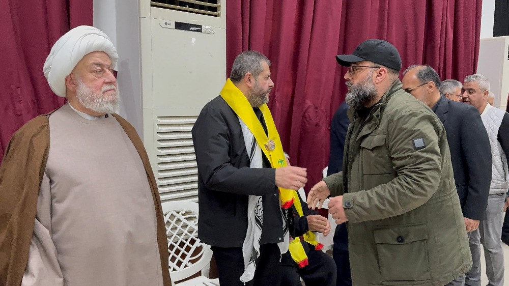 "الحزب" وعائلة الشهيد هادي ضاهر تقبلوا التبريكات بشهادته في صيدا