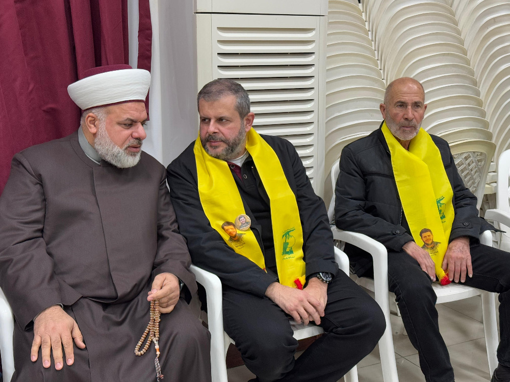 "الحزب" وعائلة الشهيد هادي ضاهر تقبلوا التبريكات بشهادته في صيدا