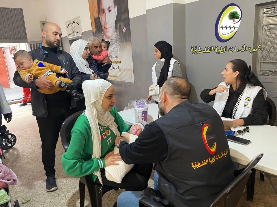 بتوجيهات الرئيس محمود عباس .. "جمعية الخدمات الطبية الفلسطينية"- لبنان تنظم جولات صحية مجانية
