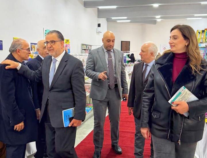 بهية الحريري ترعى افتتاح "معرض الكتاب المدرسي الأول - نحو جيل قارىء ومبدع" في "ثانوية الحاج بهاء الدين الحريري"
