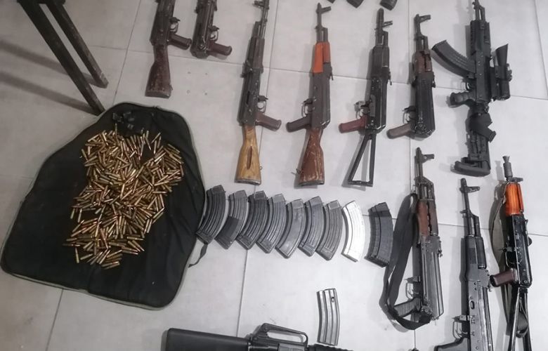 بالصور - توقيف 3 مواطنين في وادي خالد... هذا ما ضبط بحوزتهم!