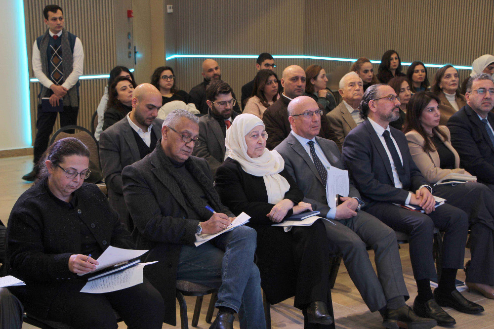 مؤسسة الحريري أطلقت أولى جلساتها الحوارية لمناقشة البيان الوزاري للحكومة
