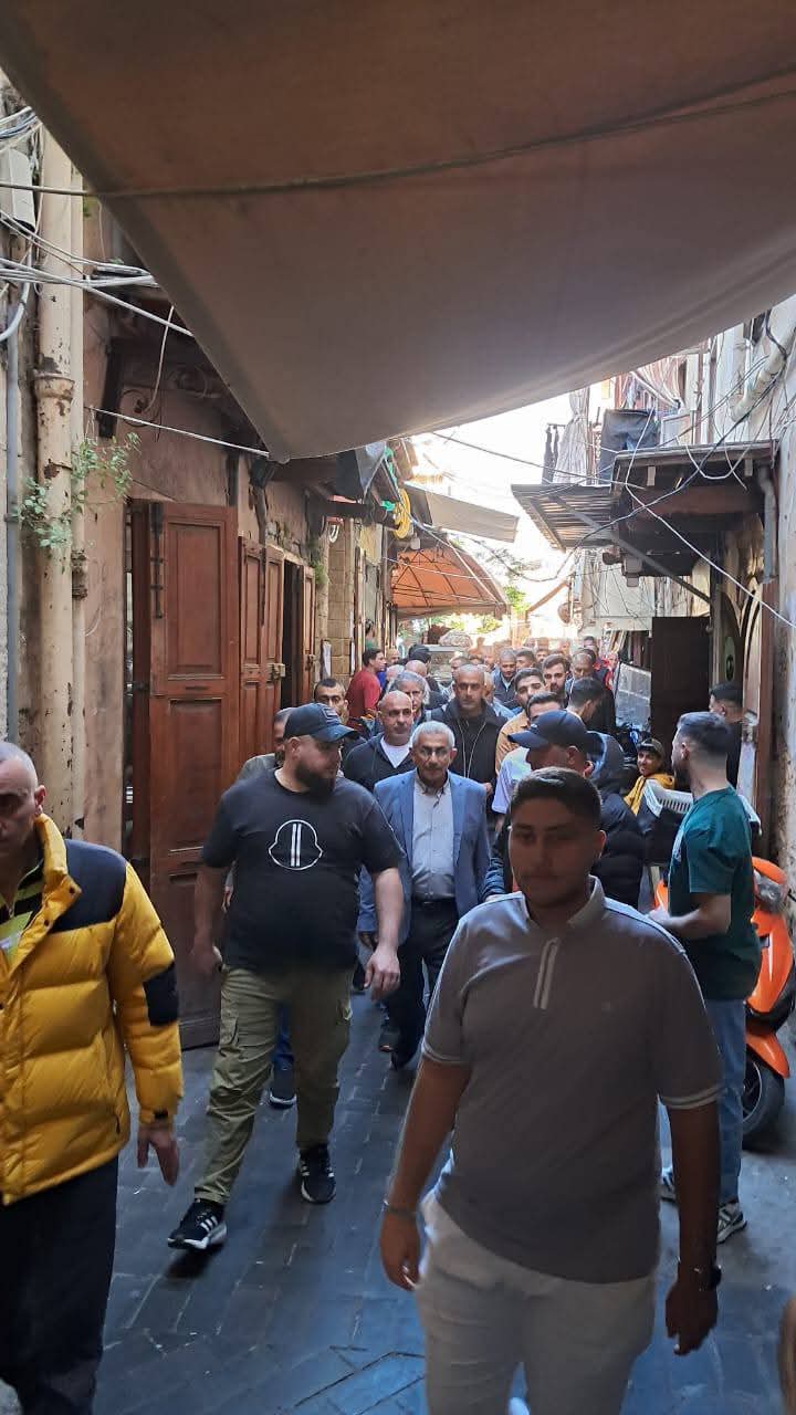أسامة سعد يؤدي صلاة عيد الفطر ويزور أضرحة الشهداء في صيدا