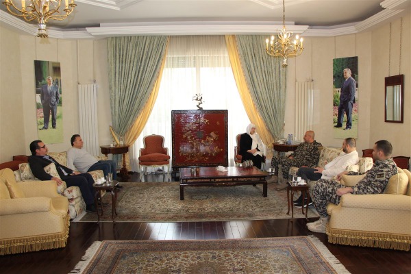 بهية الحريري استقبلت المدير الجديد لأمن الدولة في الجنوب العميد وسيم النقيب