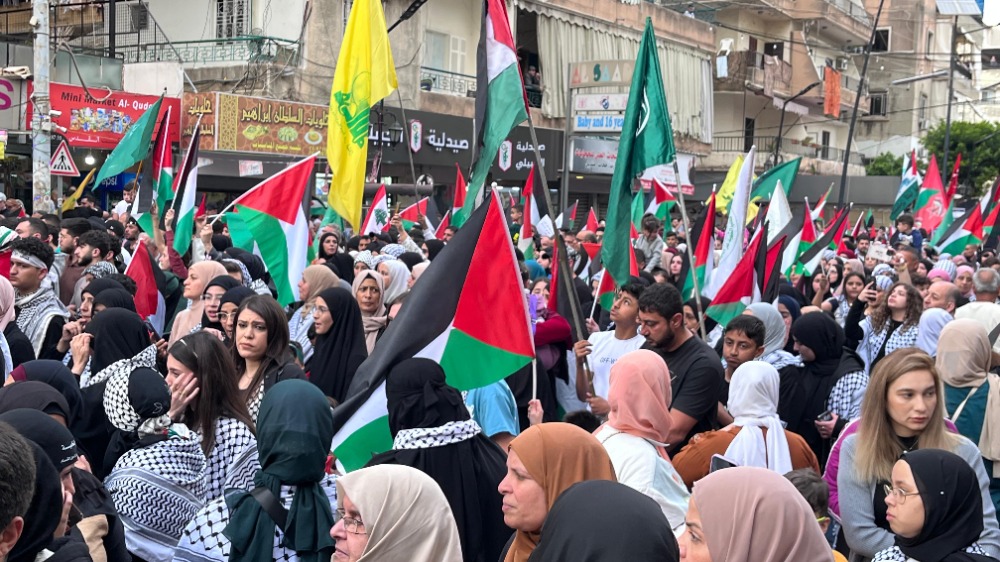 بالصور: مسيرة الغضب في صيدا