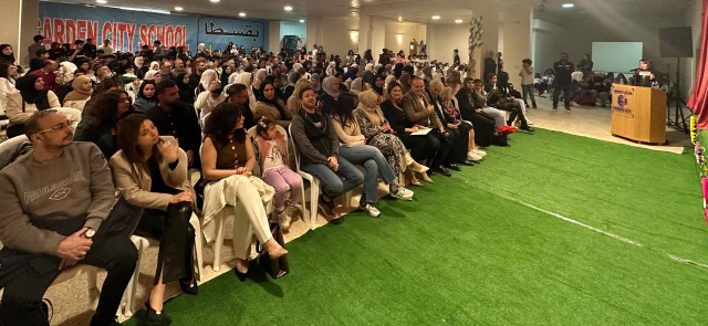 مدرسة "الغاردن سيتي" في صيدا تحتفل بعيد الأم