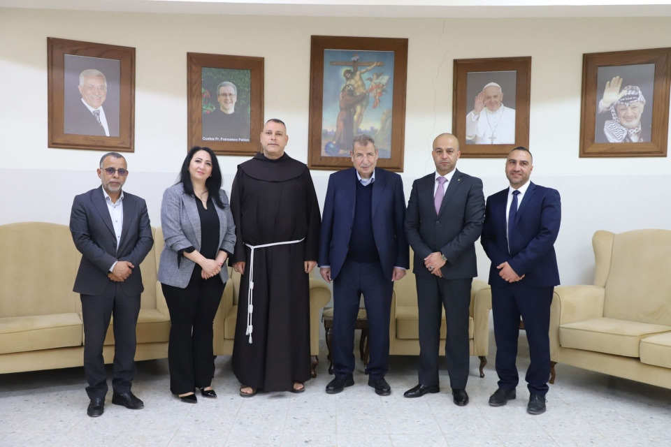 الرئاسية العليا لشؤون الكنائس في فلسطين تلتقي محافظ أريحا وتقوم بزيارات تفقدية للكنائس في لقاءات منفصلة