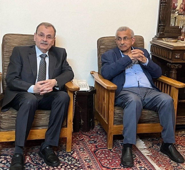 النائبان البزري وسعد يبحثان الشأن البلدي